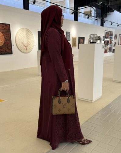 Maroon Lace Abaya photo review